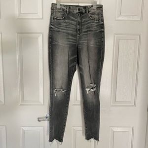 American Eagle Women’s high waisted grey jeans